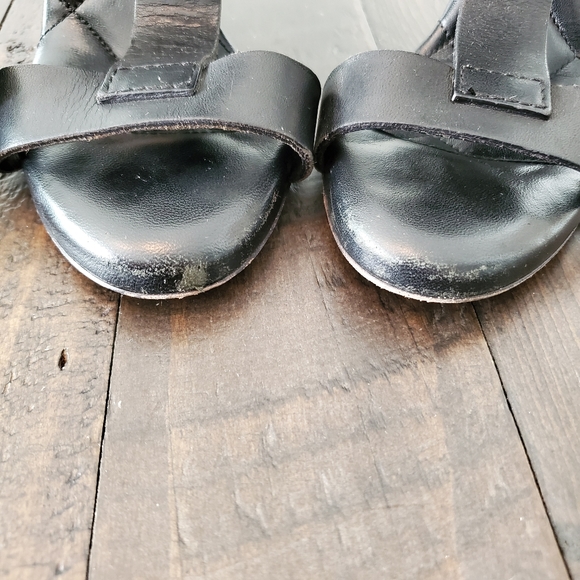 BURBERRY Black T Strap Stilettos - Picture 8 of 8